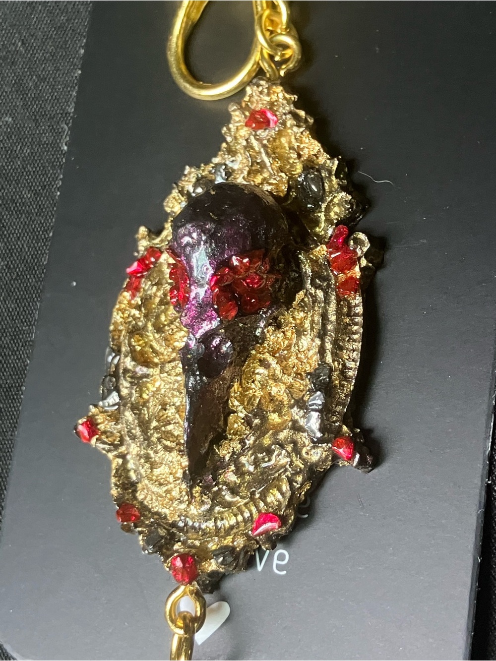 Queen Raven Protection Charm - Picture 3 of 4